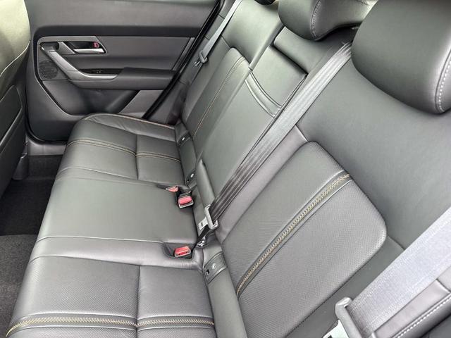Photo of 2025 Zircon Sand Metallic Mazda CX-50
