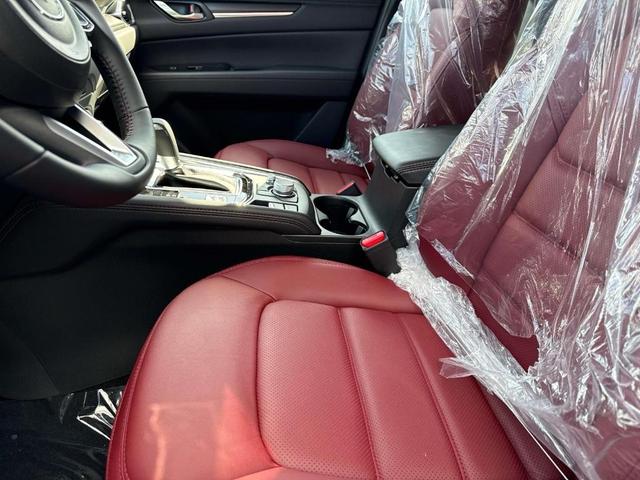Photo of 2025 Jet Black Mica Mazda CX-5