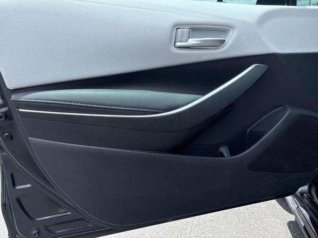 Photo of 2021 Black Sand Pearl Toyota Corolla