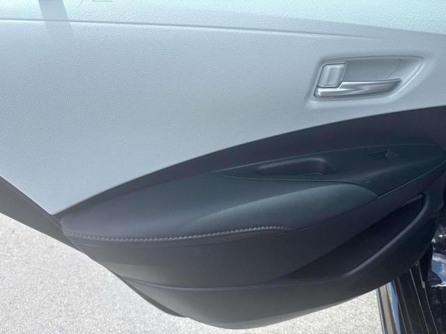 Photo of 2021 Black Sand Pearl Toyota Corolla