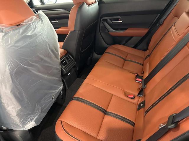 Photo of 2025 Zircon Mazda CX-50