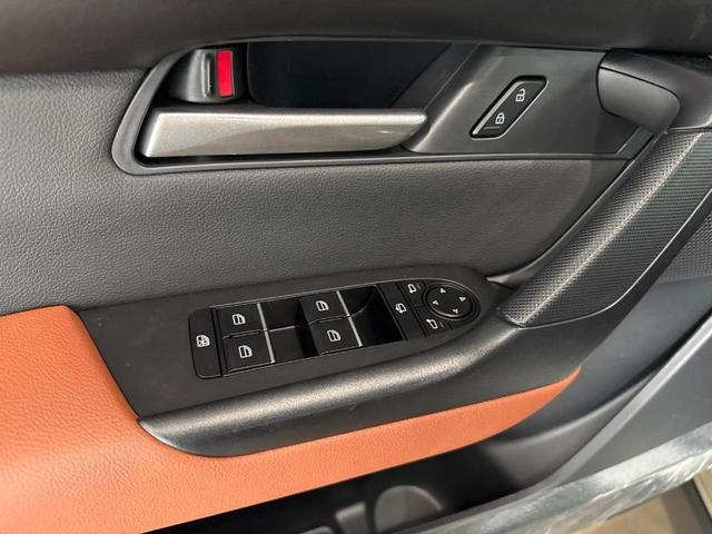 Photo of 2025 Zircon Mazda CX-50