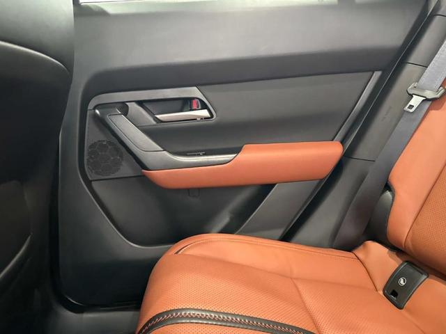 Photo of 2025 Zircon Mazda CX-50
