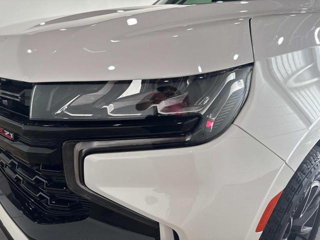 Photo of 2023 Summit White Chevrolet Tahoe