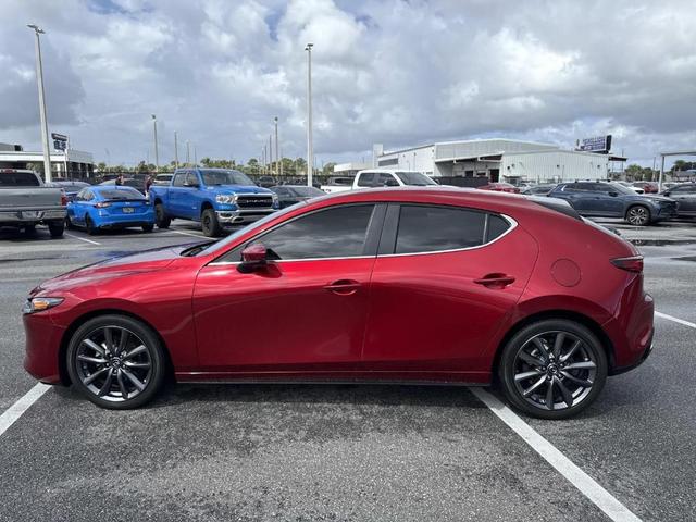 Photo of 2019 Soul Red Crystal Metallic Mazda Mazda3