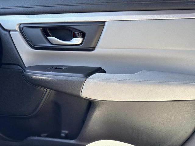Photo of 2019 Basque Red Pearl II Honda CR-V