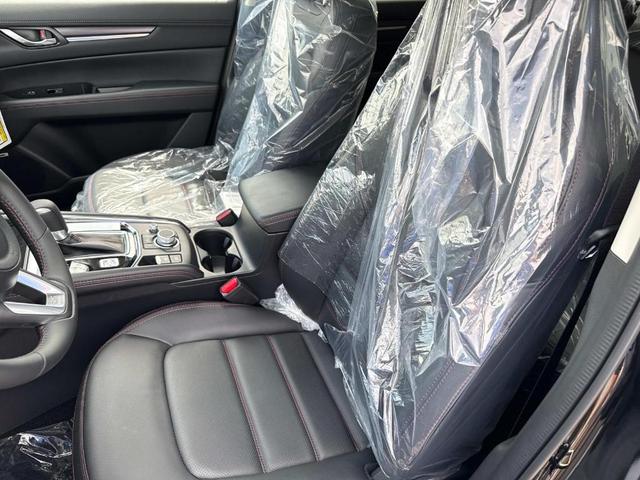 Photo of 2025 Jet Black Mica Mazda CX-5