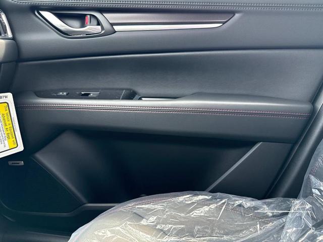 Photo of 2025 Jet Black Mica Mazda CX-5