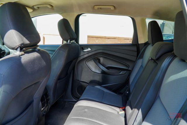 Photo of 2018 Gray Ford Escape