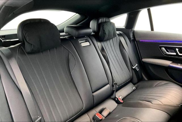 Photo of 2025 Polar White Mercedes-Benz EQS 450