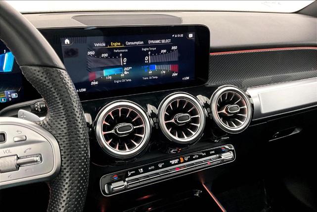 Photo of 2022 Polar White Mercedes-Benz AMG GLB 35