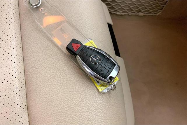 Photo of 2015 White Mercedes-Benz E-Class