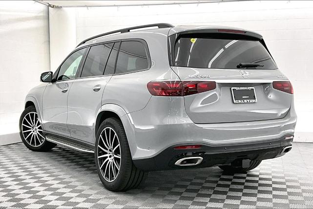 Photo of 2025 Alpine Gray Mercedes-Benz GLS 580