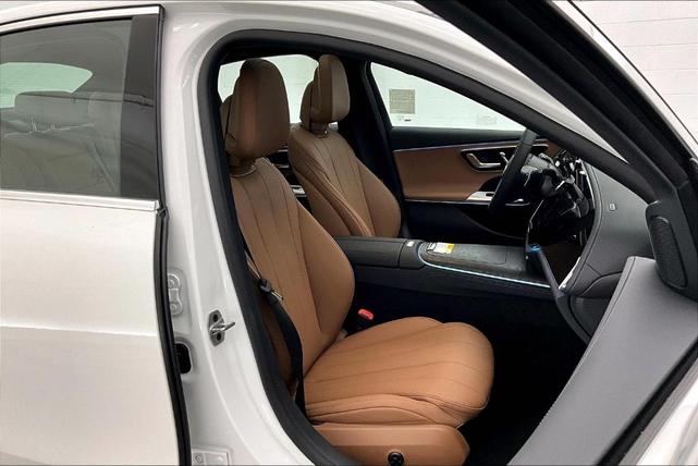 Photo of 2026 Polar White Mercedes-Benz E-Class
