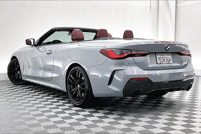 Photo of 2023 Gray BMW 430