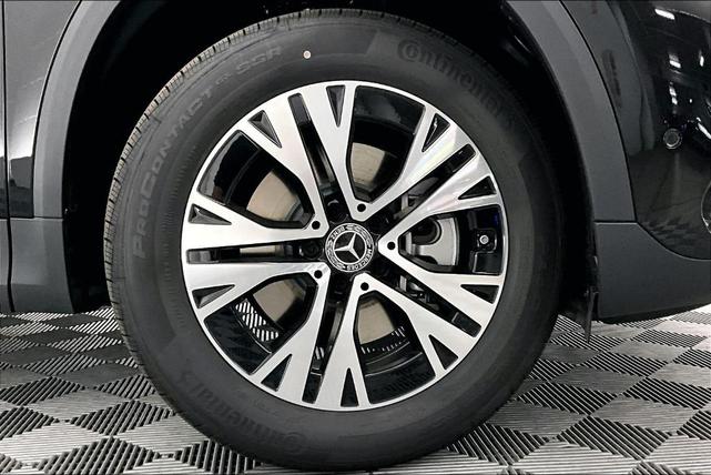 Photo of 2025 Midnight Black Mercedes-Benz GLA 250