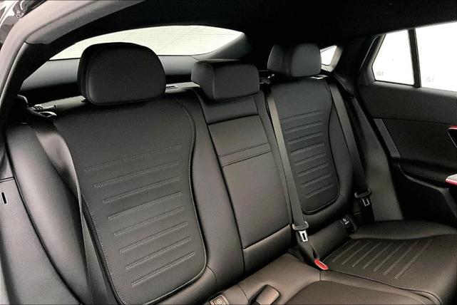 Photo of 2025 Black Mercedes-Benz GLC 300