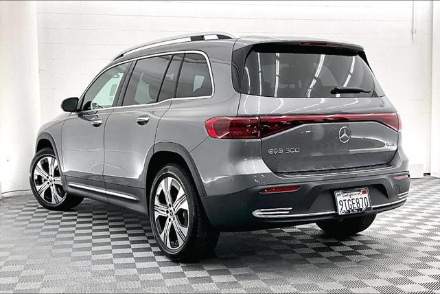 Photo of 2025 Gray Mercedes-Benz EQB 300