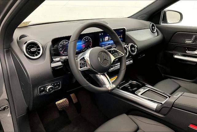 Photo of 2026 Gray Mercedes-Benz GLA 250