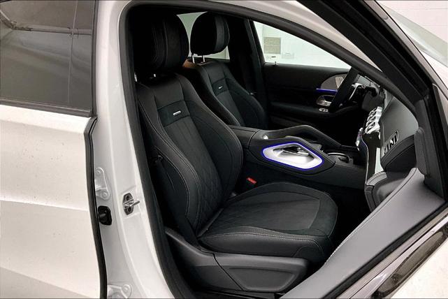Photo of 2026 Polar White Mercedes-Benz AMG GLE 63