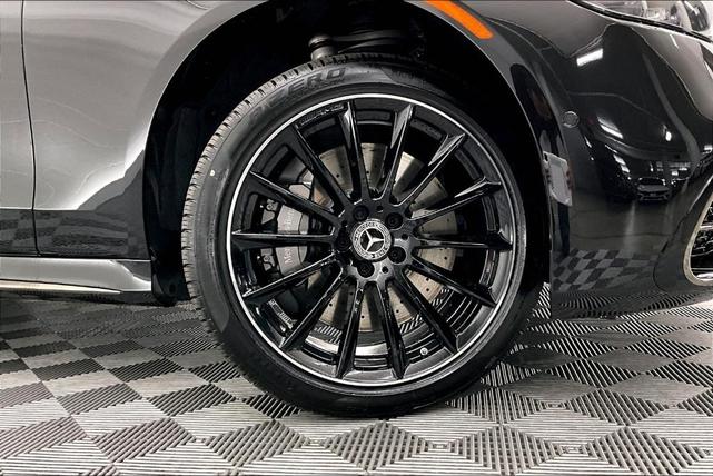 Photo of 2025 Obsidian Black Mercedes-Benz S-Class