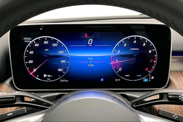 Photo of 2025 Polar White Mercedes-Benz C-Class