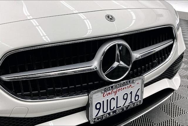 Photo of 2025 Polar White Mercedes-Benz C-Class