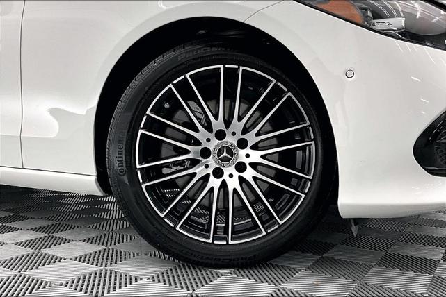 Photo of 2025 Polar White Mercedes-Benz C-Class