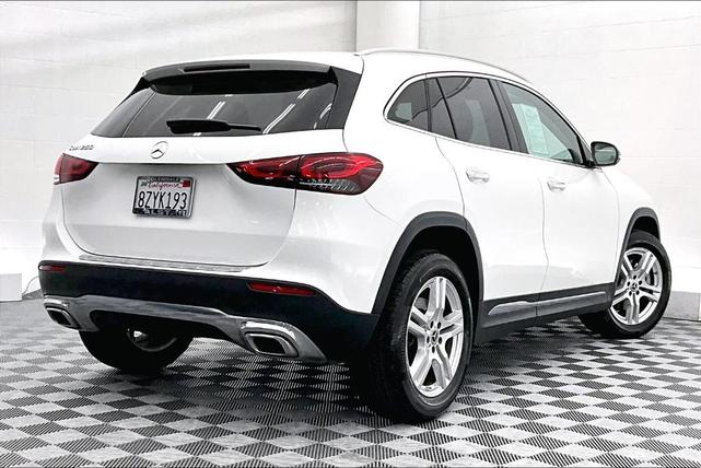 Photo of 2022 Polar White Mercedes-Benz GLA 250