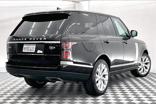 Photo of 2021 Santorini Black Land Rover Range Rover