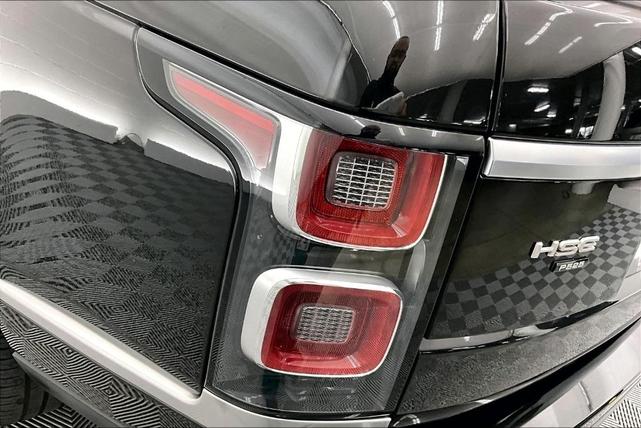 Photo of 2021 Santorini Black Land Rover Range Rover