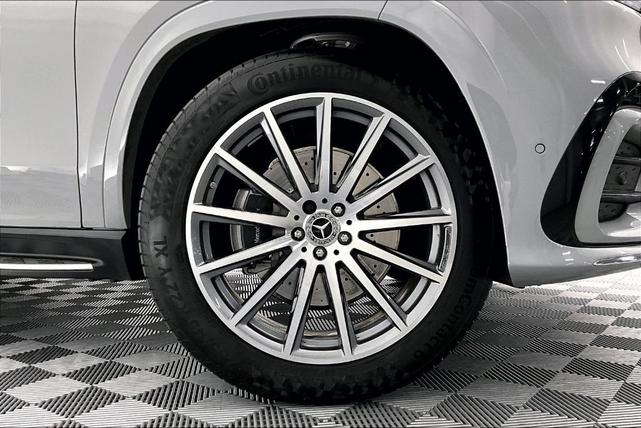 Photo of 2025 Gray Mercedes-Benz GLS 450