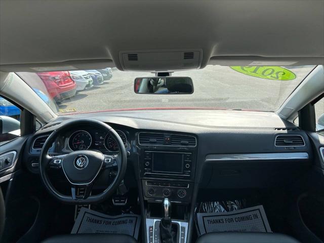 Photo of 2019 Tornado Red Volkswagen Golf Alltrack