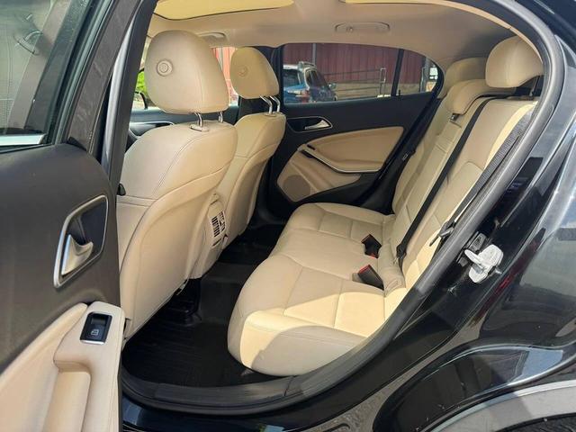 Photo of 2016 Cosmos Black Metallic Mercedes-Benz GLA-Class