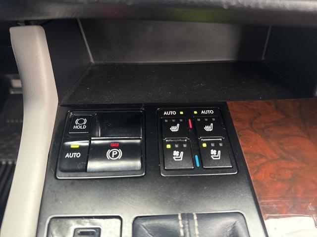 Photo of 2018 Atomic Silver Lexus RX 450h