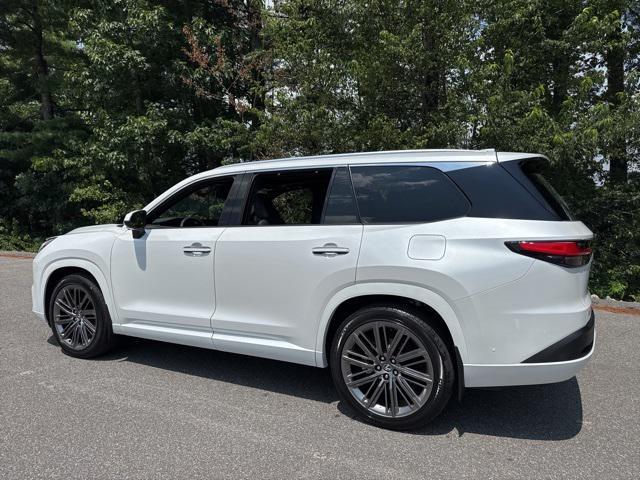 Photo of 2025 Wind Chill Pearl Lexus TX 350