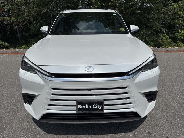 Photo of 2025 Wind Chill Pearl Lexus TX 350