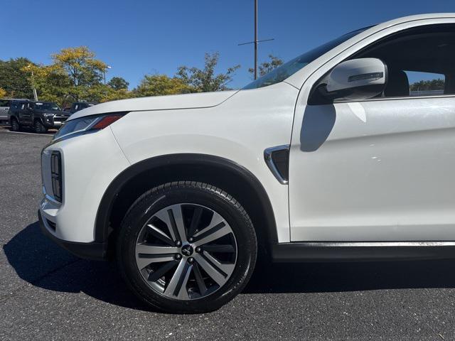 Photo of 2020 Pearl White Mitsubishi Outlander Sport
