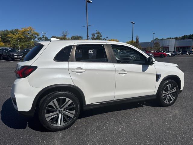 Photo of 2020 Pearl White Mitsubishi Outlander Sport