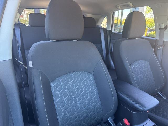 Photo of 2020 Pearl White Mitsubishi Outlander Sport