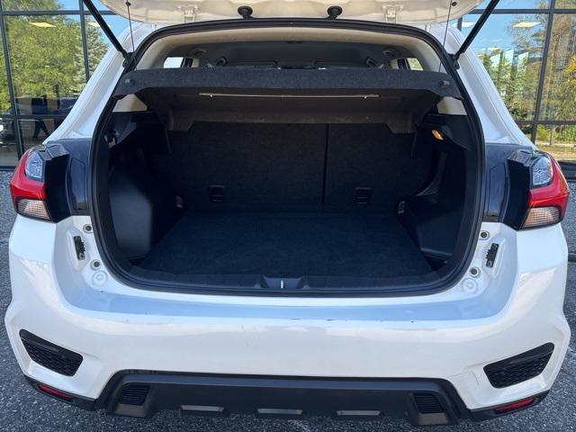 Photo of 2020 Pearl White Mitsubishi Outlander Sport