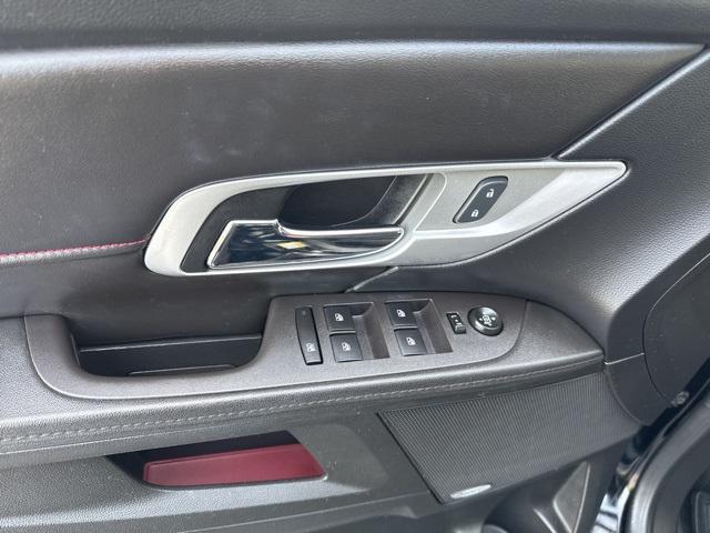 Photo of 2016 Onyx Black GMC Terrain