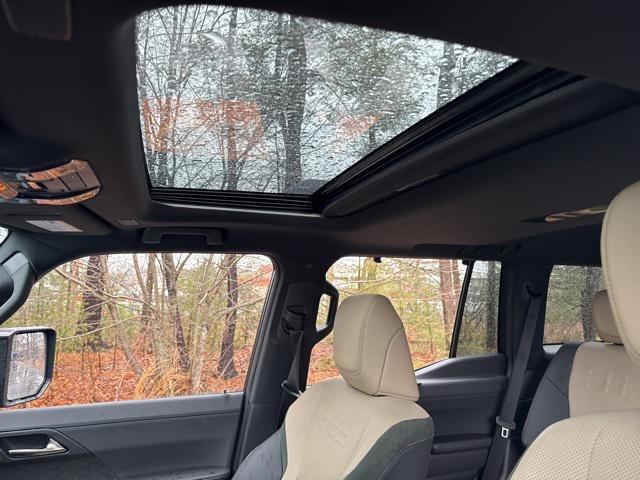 Photo of 2024 Incognito/Black Lexus GX 550