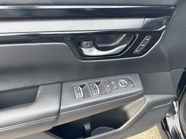 Photo of 2023 Crystal Black Pearl Honda CR-V