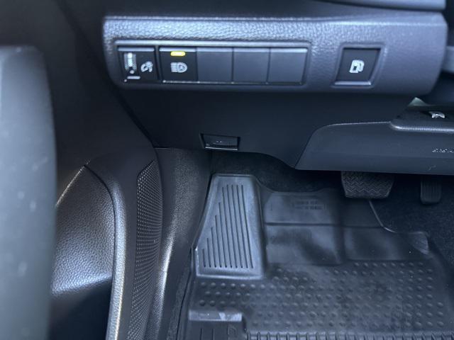 Photo of 2023 Ice Cap Toyota Corolla Hybrid