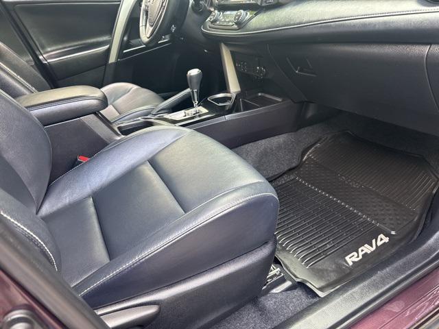 Photo of 2018 Black Currant Metallic Toyota RAV4