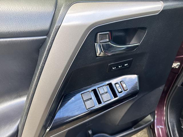 Photo of 2018 Black Currant Metallic Toyota RAV4