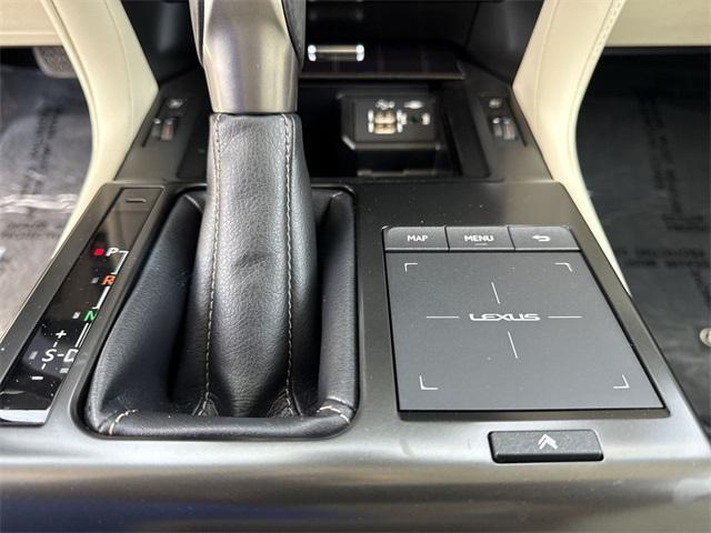 Photo of 2022 Atomic Silver Lexus GX 460