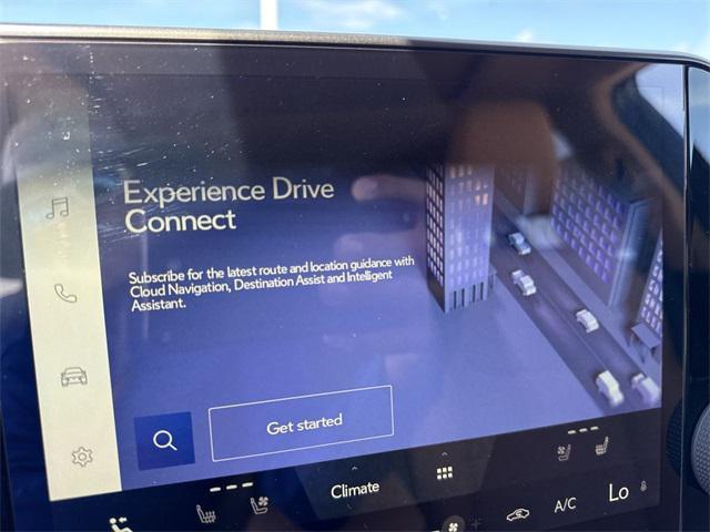 Photo of 2025 Eminent White Pearl Lexus NX 250