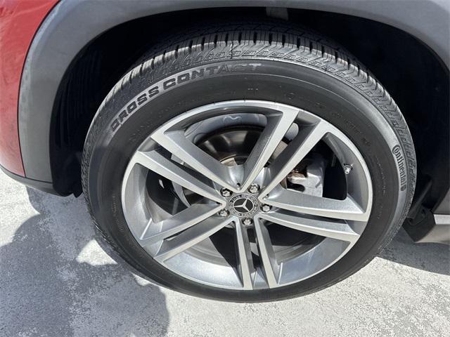 Photo of 2022 MANUFAKTUR Cardinal Red Metallic Mercedes-Benz GLE 350
